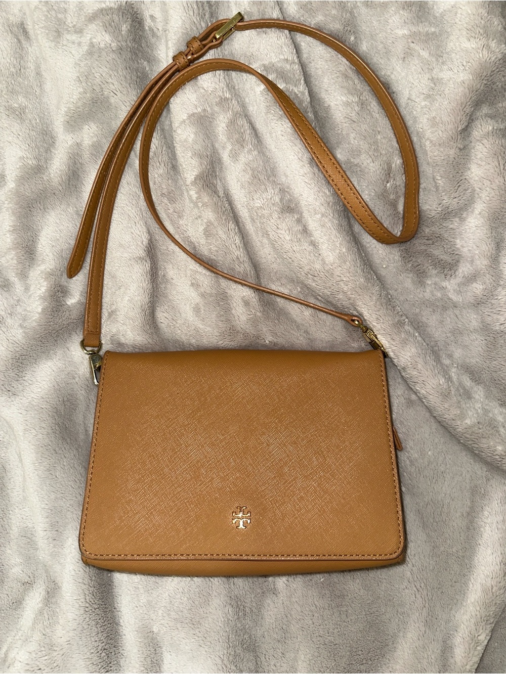 Tory Burch Emerson Convertible Bag